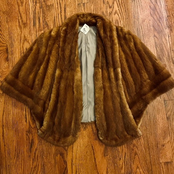 Genuine Mink Shawl - Picture 1 of 6
